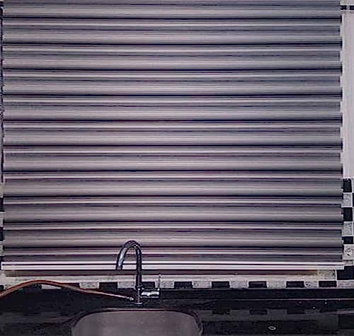 Pliseli Krem Zebra Boncuklu Perde