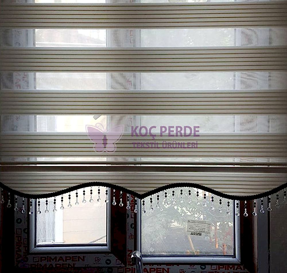 Pliseli Boncuklu Zebra Perde